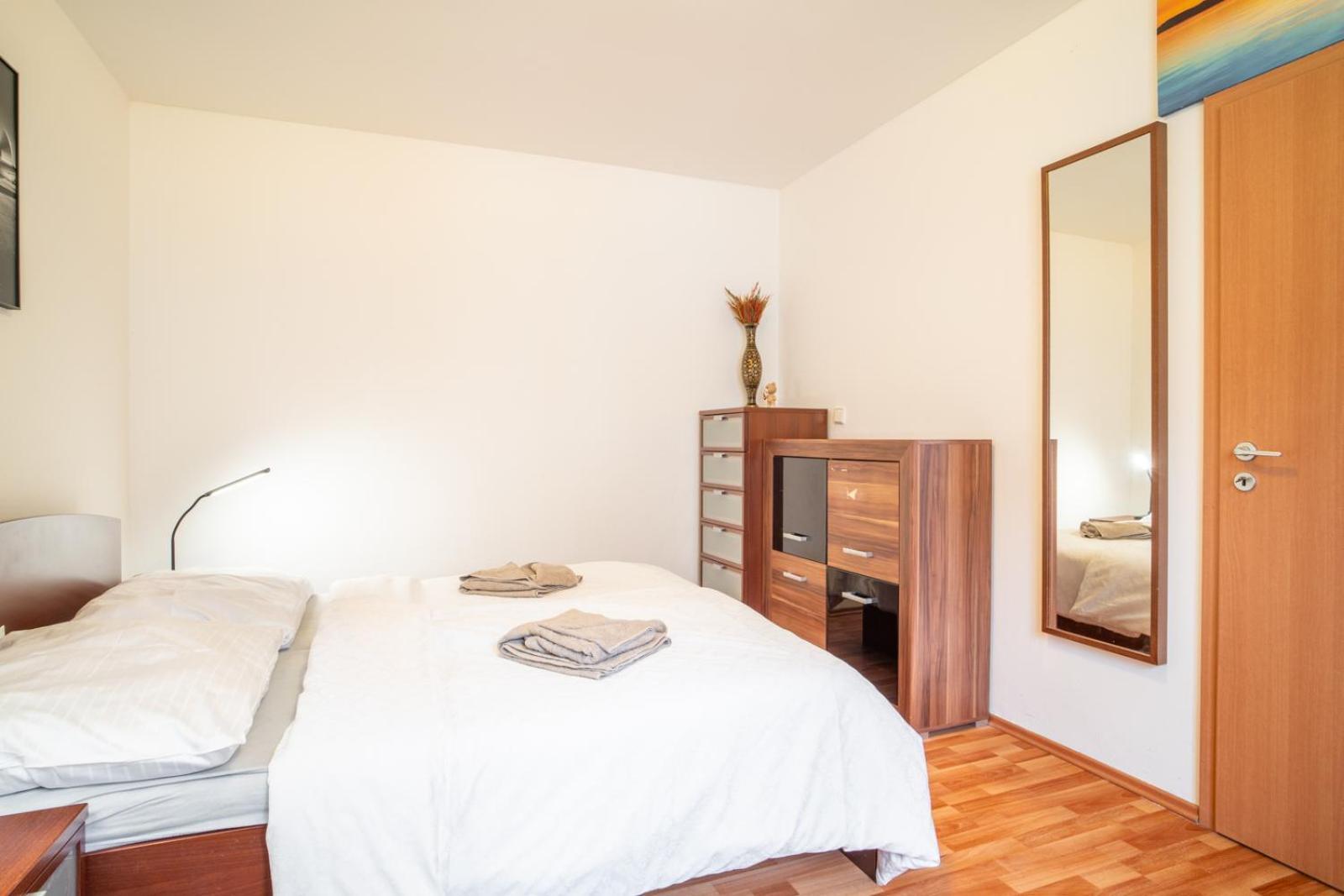 A Cozy Apartment In Bratislava Downtown Exterior foto